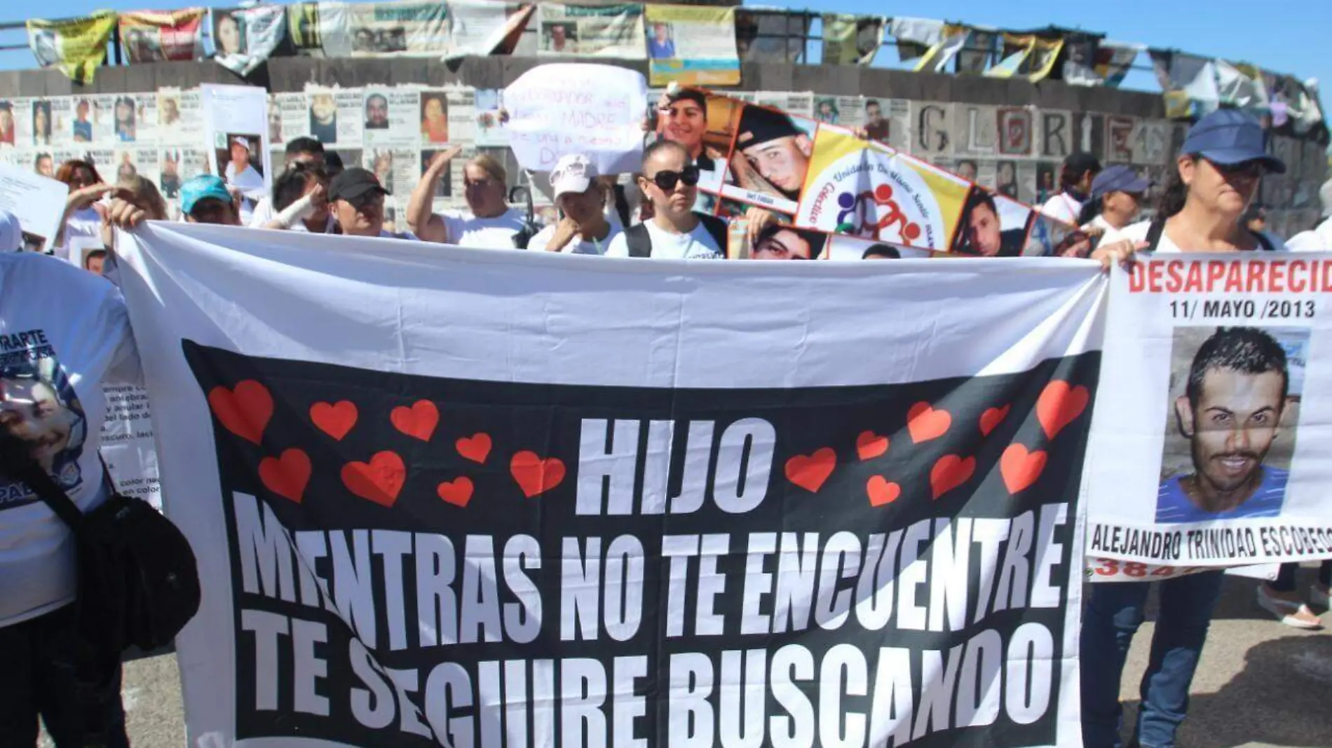 Marcha Corazones Unidos Aurelio Magaña